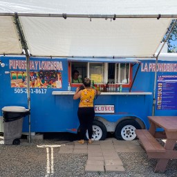 Pupuseria Y Lonchera La Providencia, Food Truck, Santa Fe